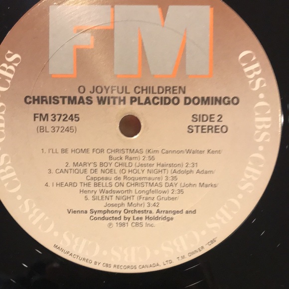 3/$30 Christmas with Placido Domingo vintage holiday album 1981 NM - Picture 4 of 4